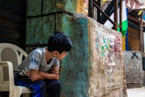 Palestinian Children Playing in Shatila Refugee Camp Amid Hardship idir hakim photographe paris