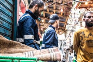 UNRWA Refugee Workers Cleaning Shatila Camp, Beirut idir hakim photographe paris