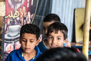 Palestinian Children Playing in Shatila Refugee Camp Amid Hardship idir hakim photographe paris