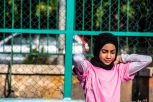 Young Veiled Refugee Women Playing Sports Near Shatila Camp, Beirut idir hakim photographe paris
