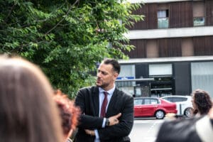 Door to Door – The New Popular Front idir hakim photographe paris