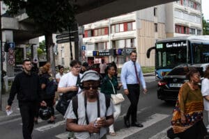 Door to Door – The New Popular Front idir hakim photographe paris