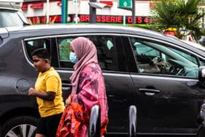Daily Life in the Neighborhood of Undocumented Immigrants, 93 idir hakim photographe paris