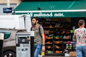Daily Life in the Neighborhood of Undocumented Immigrants, 93 idir hakim photographe paris