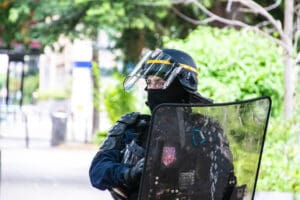 CRS Police Encircling Protest idir hakim photographe paris