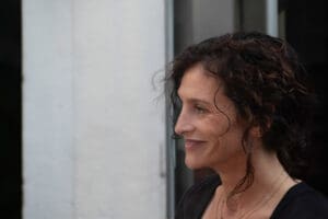 Portrait of Sabrina Benali idir hakim photographe paris