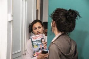 Sabrina Benali at Giant Door-to-Door in Place Morillon idir hakim photographe paris