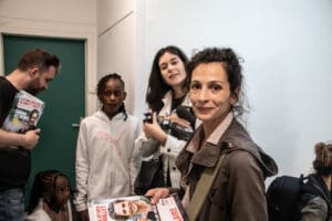 Sabrina Benali at Giant Door-to-Door in Place Morillon idir hakim photographe paris