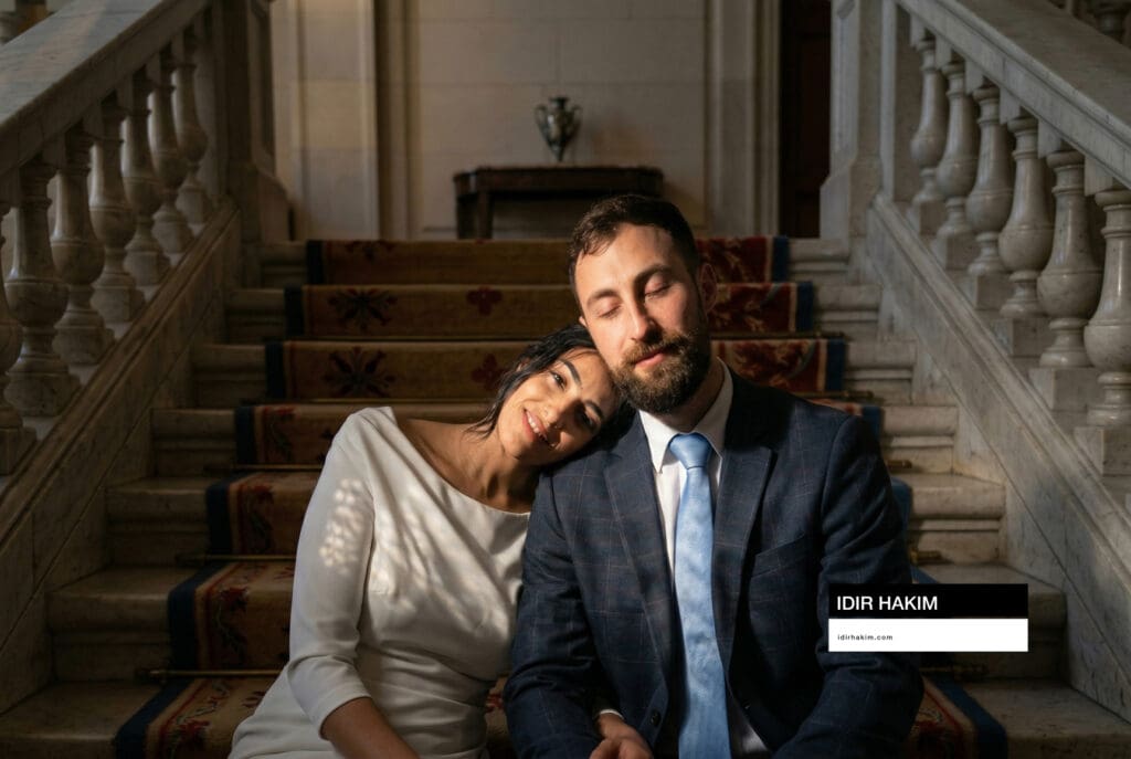 photographe-mariage-civil-paris-hotel-de-ville-escalier-prestige-idir-hakim